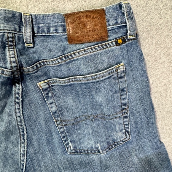Lucky Brand Jeans Mens 32x32 181 Relaxed Straight Denim Blue American Solid Work - Picture 10 of 11